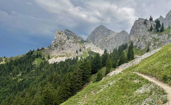 Wanderung zum Gimpelhaus und zur Schneetalalm – Rundtour ab Nesselwängle