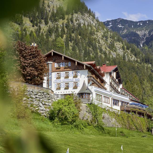 Hotel Prinz-Luitpold-Bad in den Bergen im Allgäu